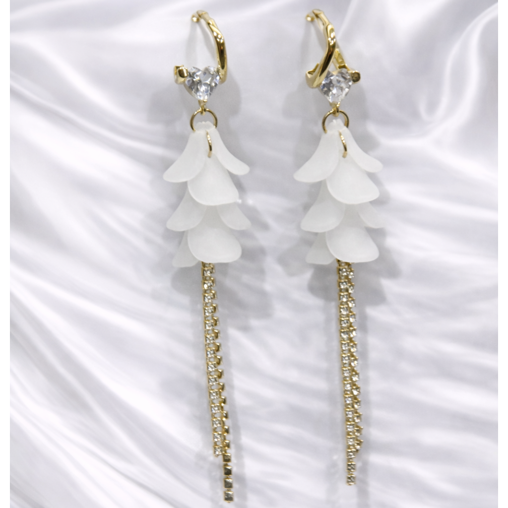 Petal Chain Drop Earrings