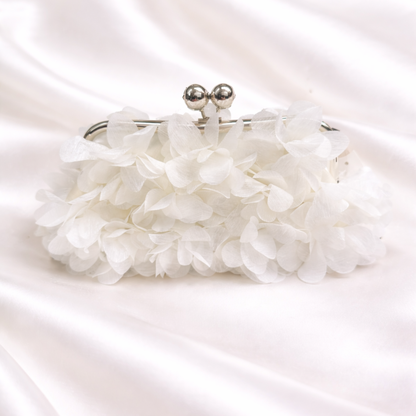 The White Bloom